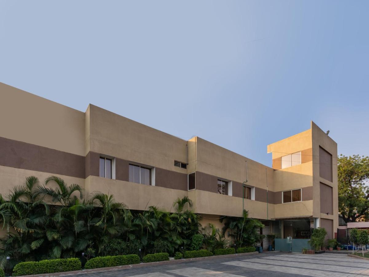 Oyo 72937 Hotel Tyagraj Agra  Exterior foto